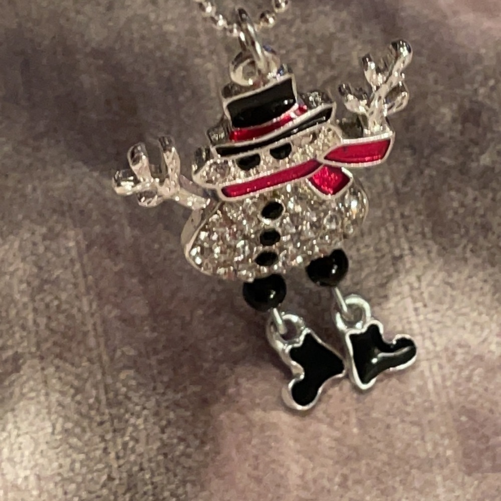 Adorable Frosty The Snowman Bling Pendant Necklace